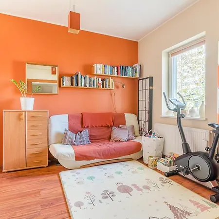 Apartment Klimatyczny Przy Plazy W Sopocie *